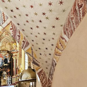 Wallfahrtskirche St. Leonhard bei Pucking - Sterne