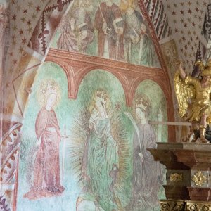 Maria zwischen Katharina und Barbara, Wallfahrtskirche St. Leonhard, Pucking