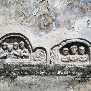 Siebenschläferkirche Rotthof - Römische Grabsteine