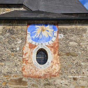 Sonnenuhr Pfarr- und Wallfahrtskirche Ohlsdorf