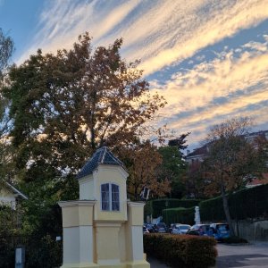 Marterl in Mödling, Goldene Stiege