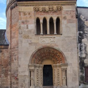 Portal des Karners, St.Othmar, Mödling