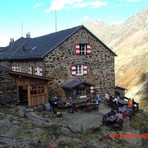 nürnberger hütte im stubaital