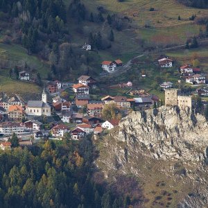 Medium 'Ladis' in der Kategorie 'Dörfer und Dorfporträts'