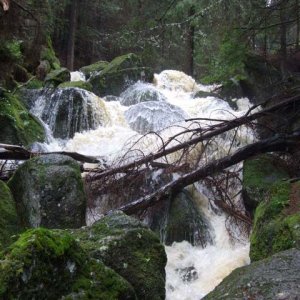 Lohnbachfall nach Regenfällen