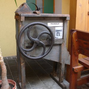 Maisrebler von etwa 1940