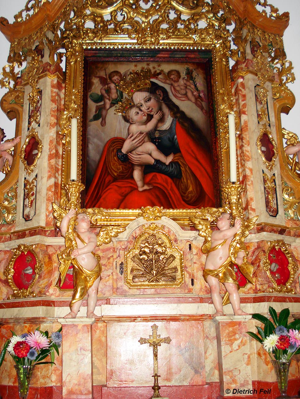 Altar Mariahilfkapelle Arzl