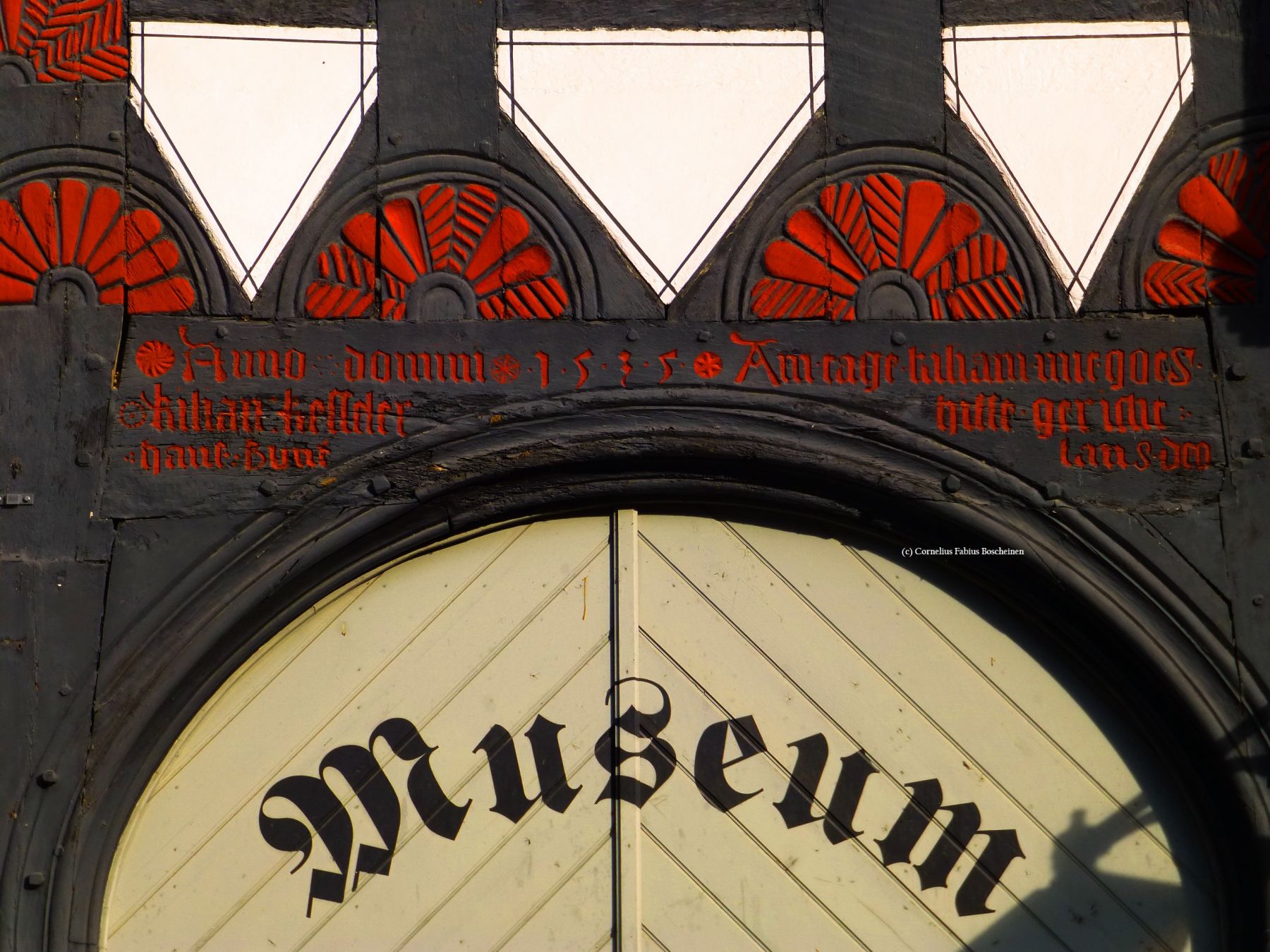 "Alte Münze" im Detail. Schriftzug über dem Eingang.