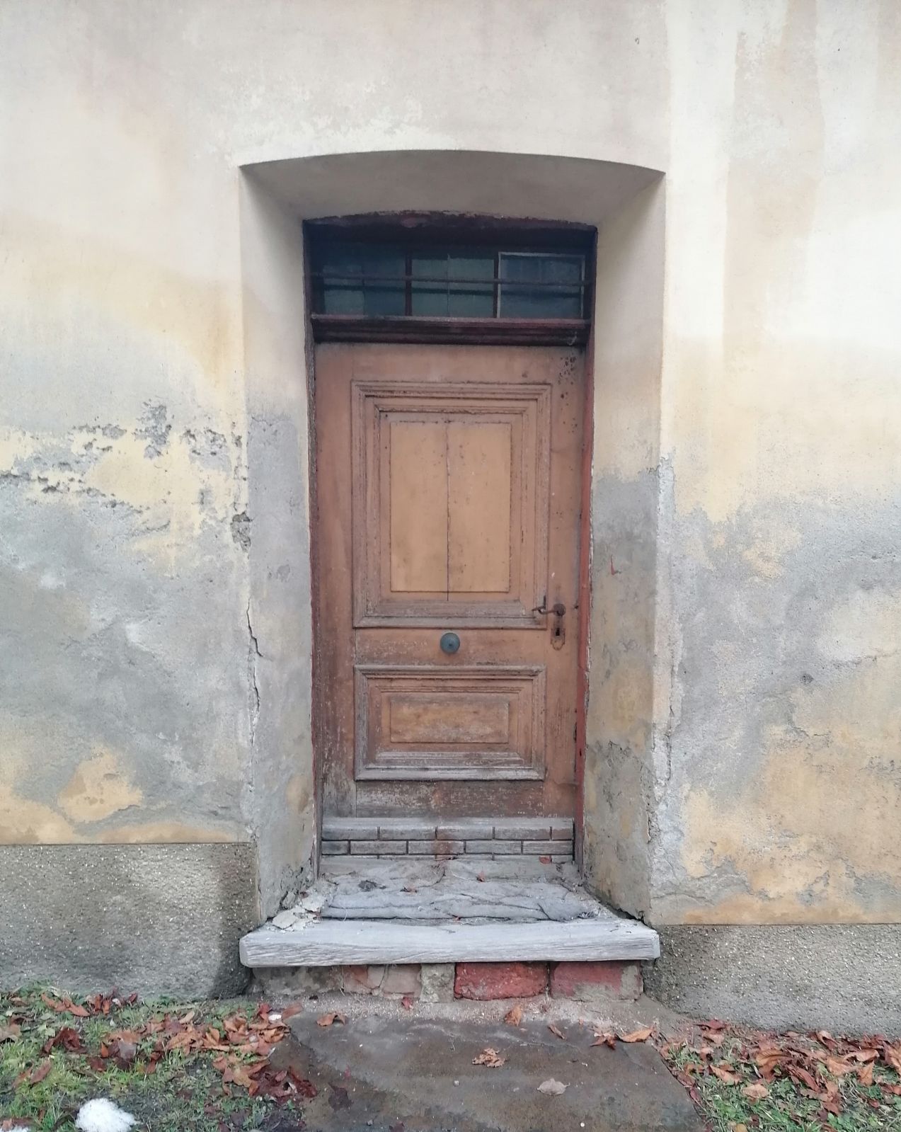 Alte Tür in Mürzhofen