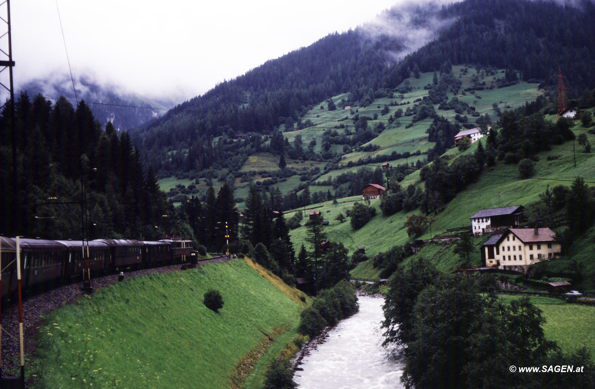 Arlbergbahn bei Flirsch