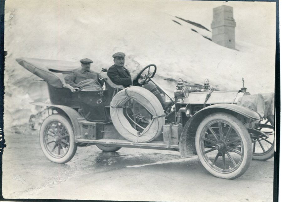 Auf dem Stilfser Joch ca. 1908