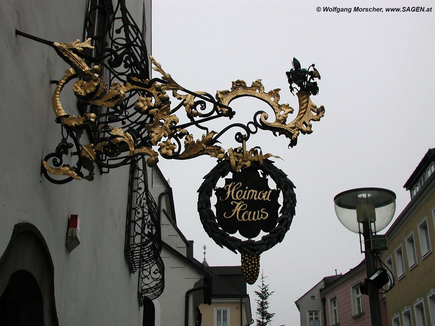 Ausleger Heimathaus Vöcklabruck