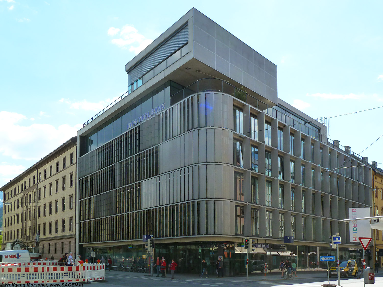 Bankgebäude Bozner Platz