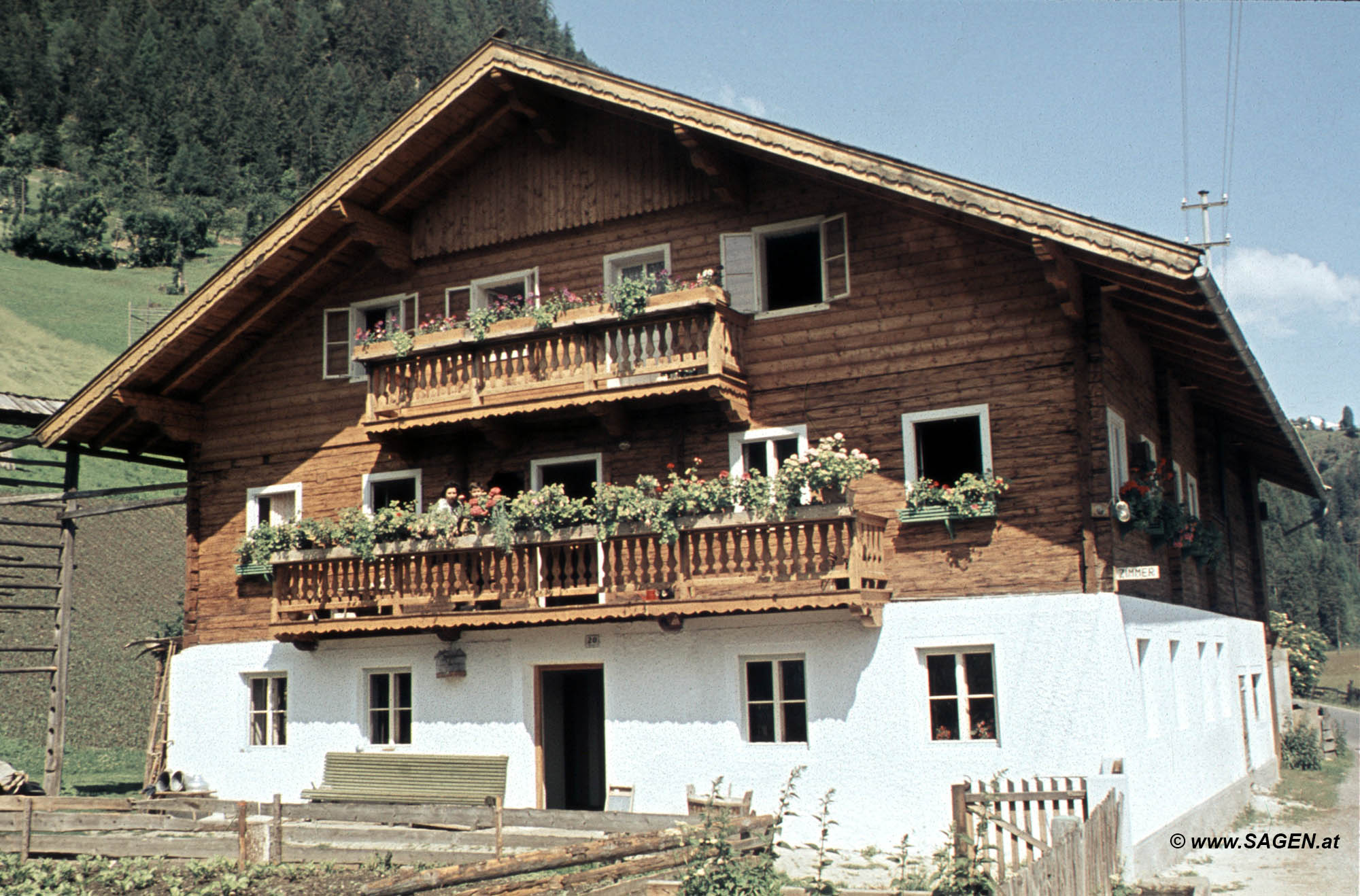 Bauernhof in Huben (Gemeinde Matrei in Osttirol) 1961