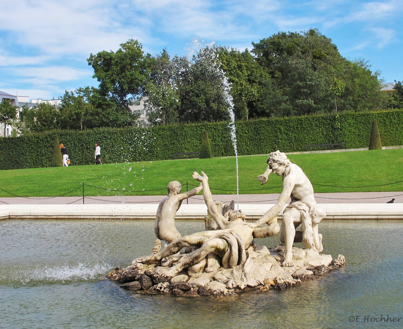 Belvedere-Brunnen im Schlosspark Belvedere in Wien