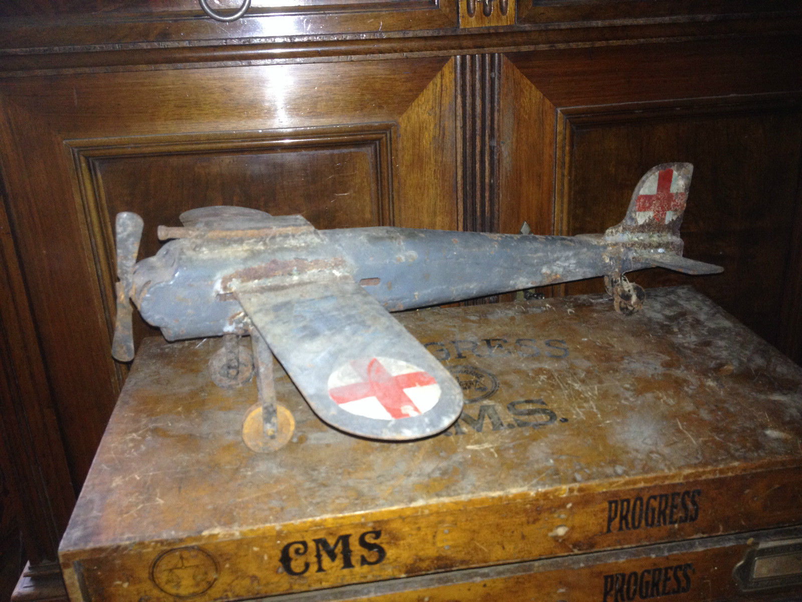 Blechspielzeug Flugzeug