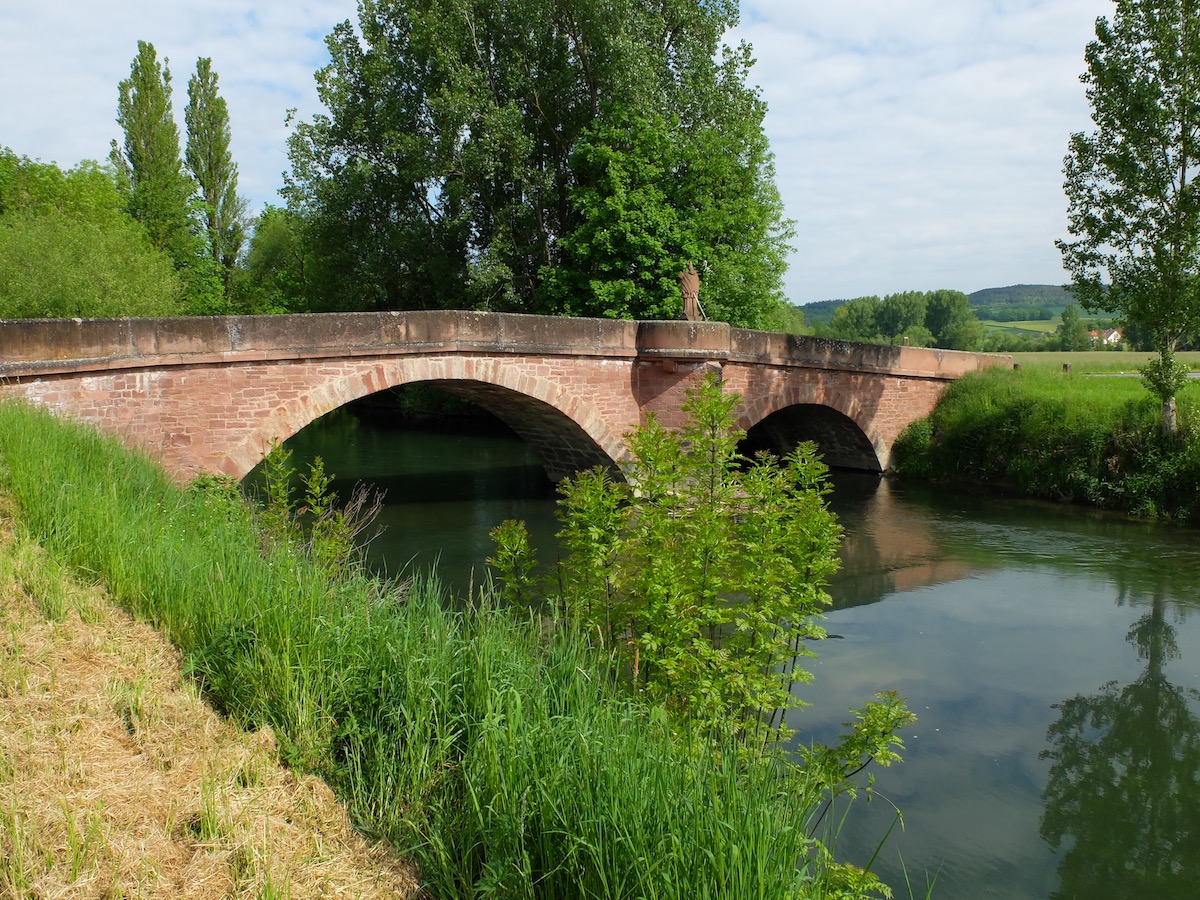 Brücke über die Tauber bei Werbach