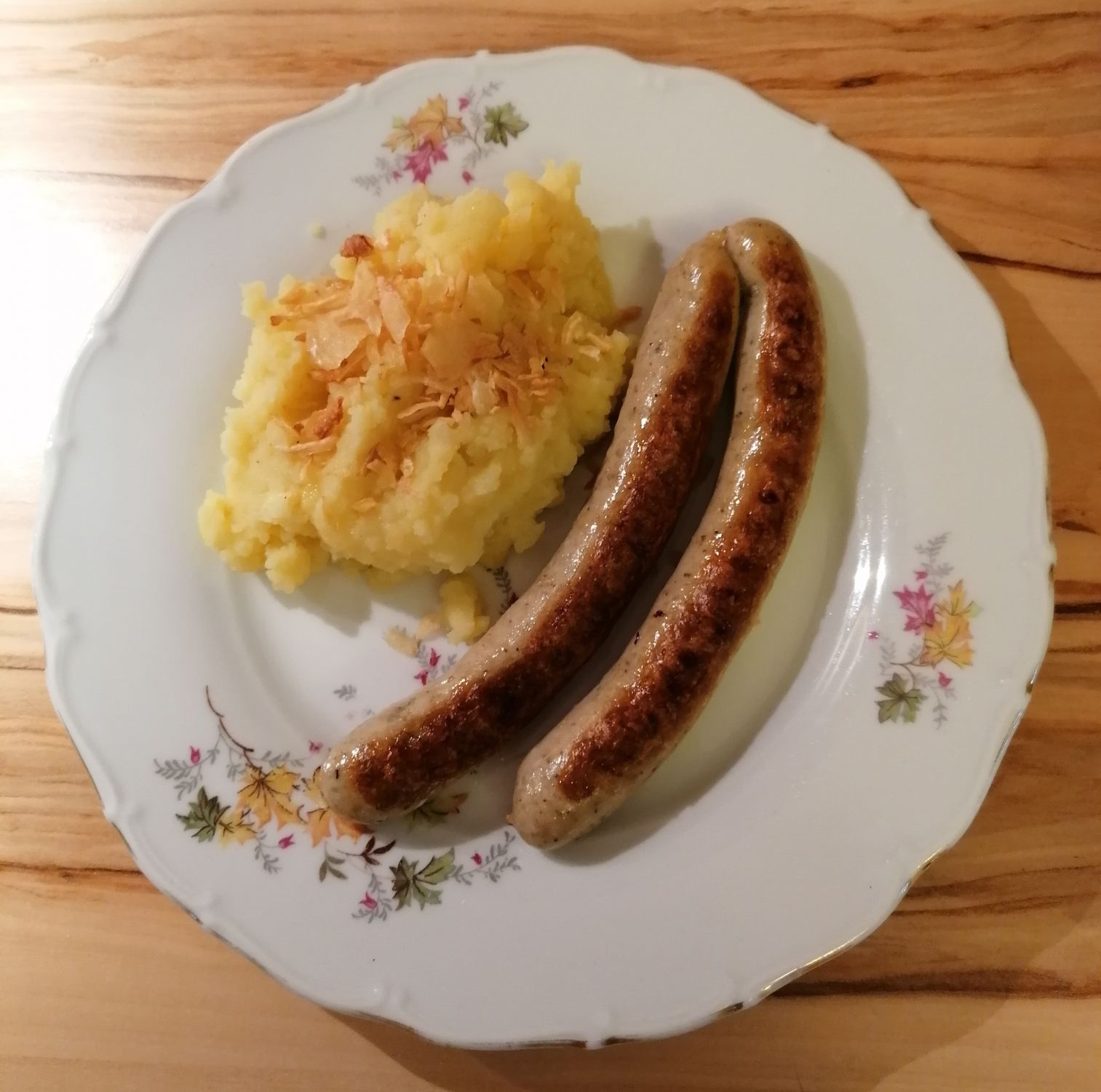 Bratwürstel mit Kartoffelpüree