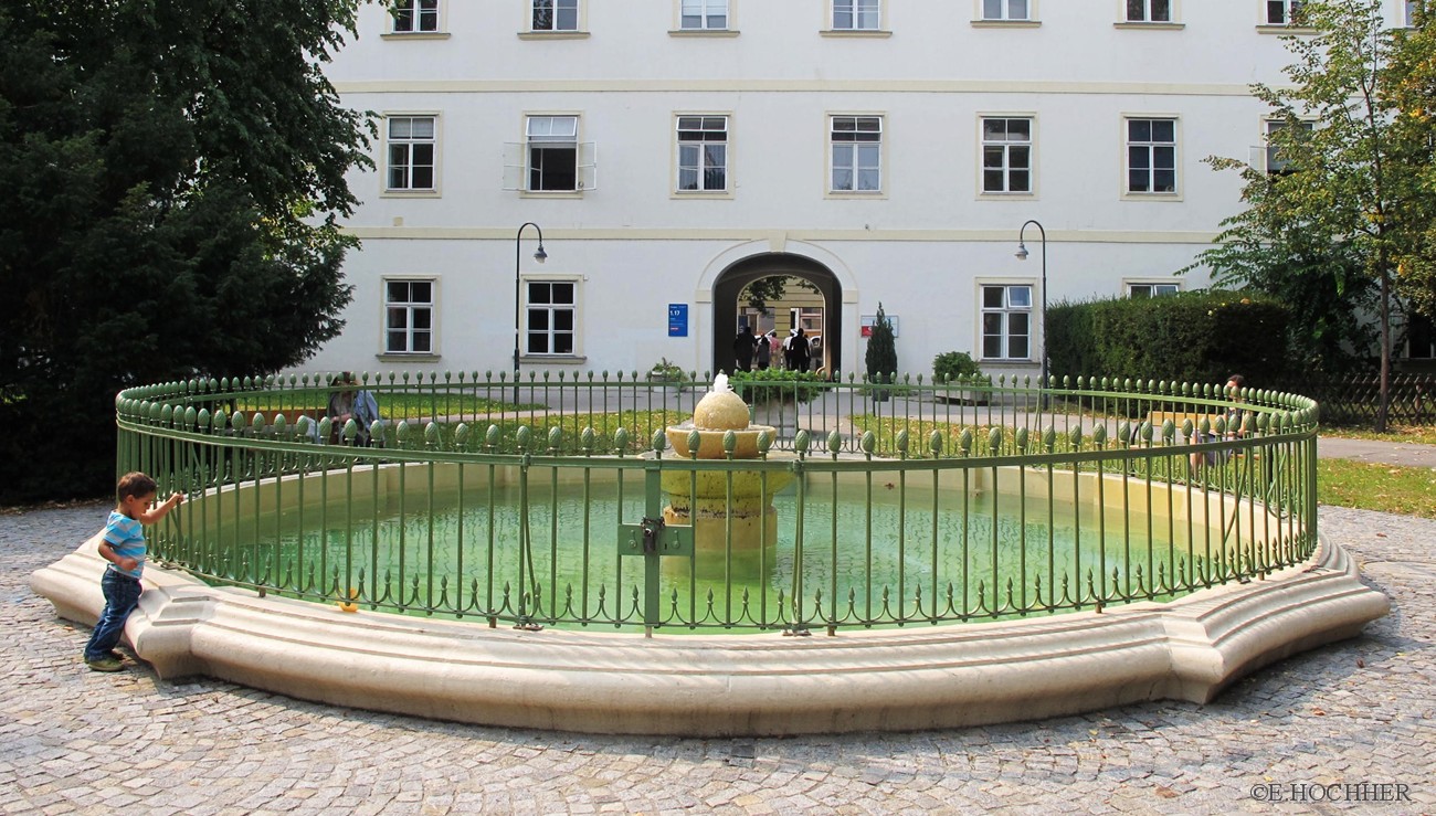 Brunnen im Uni-Campus Wien-Alsergrund