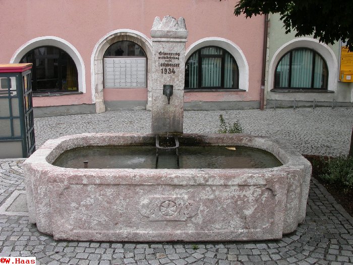 Brunnen in Rattenberg (Tirol)