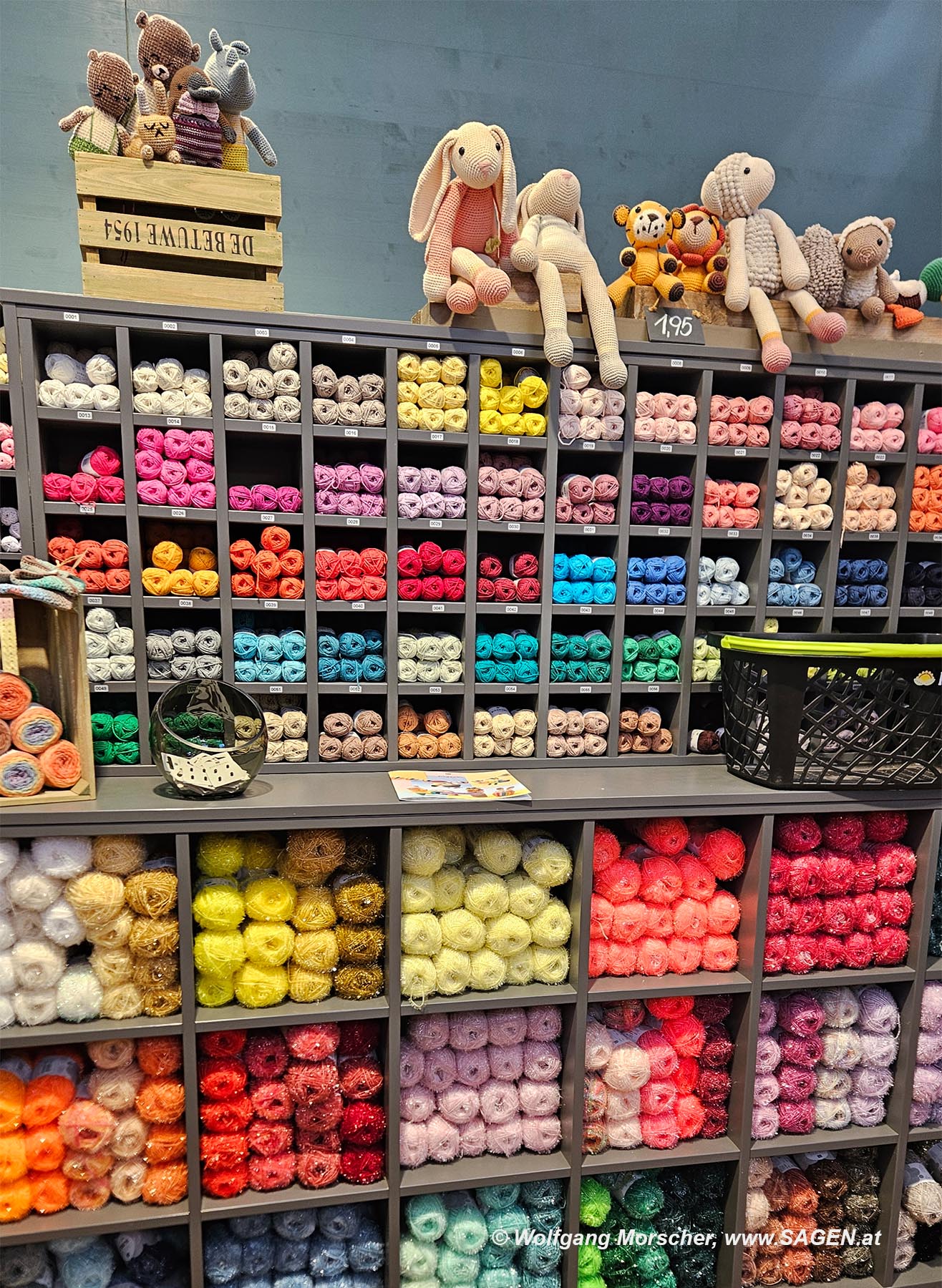 Bunte Wollfarben