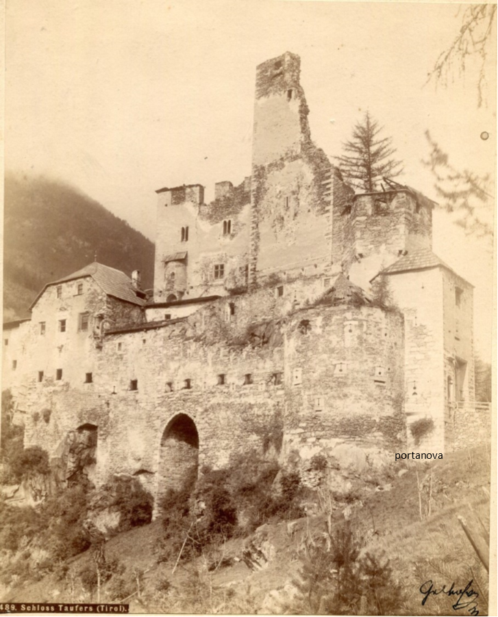 Burg Taufers ca. 1895