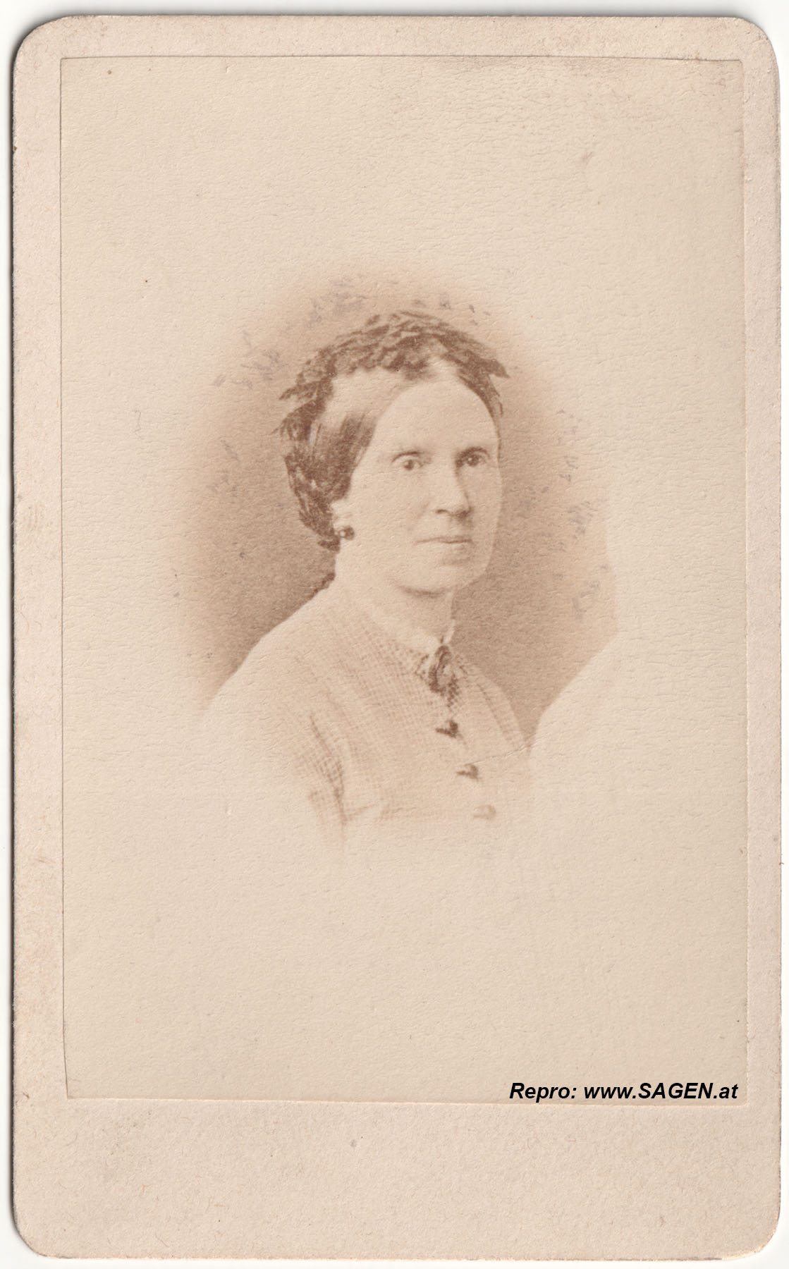 CdV Porträt Dame 1860er Jahre