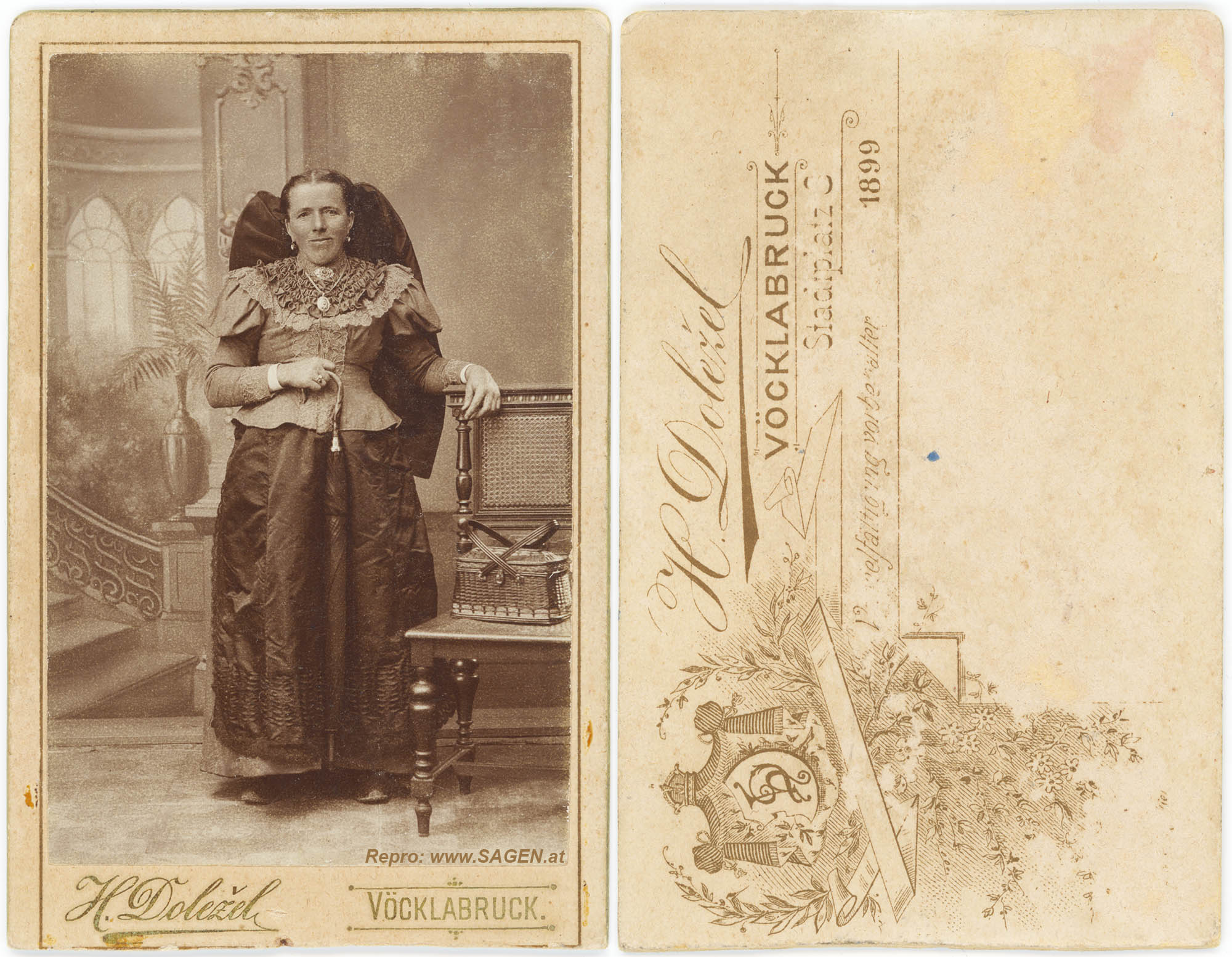 Dame in oberösterreichischer Tracht, Vöcklabruck 1899