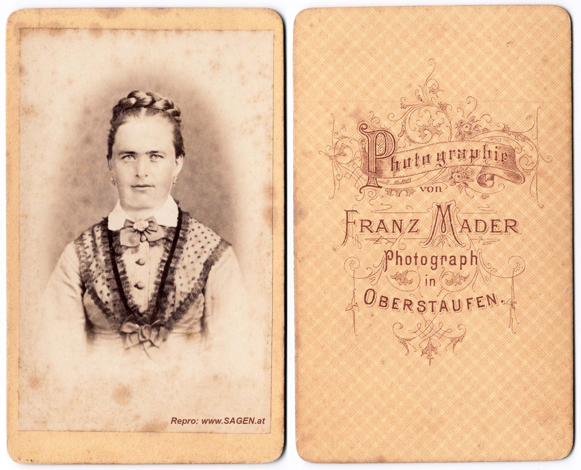 Dame in Tracht, Atelier Franz Mader, Oberstaufen