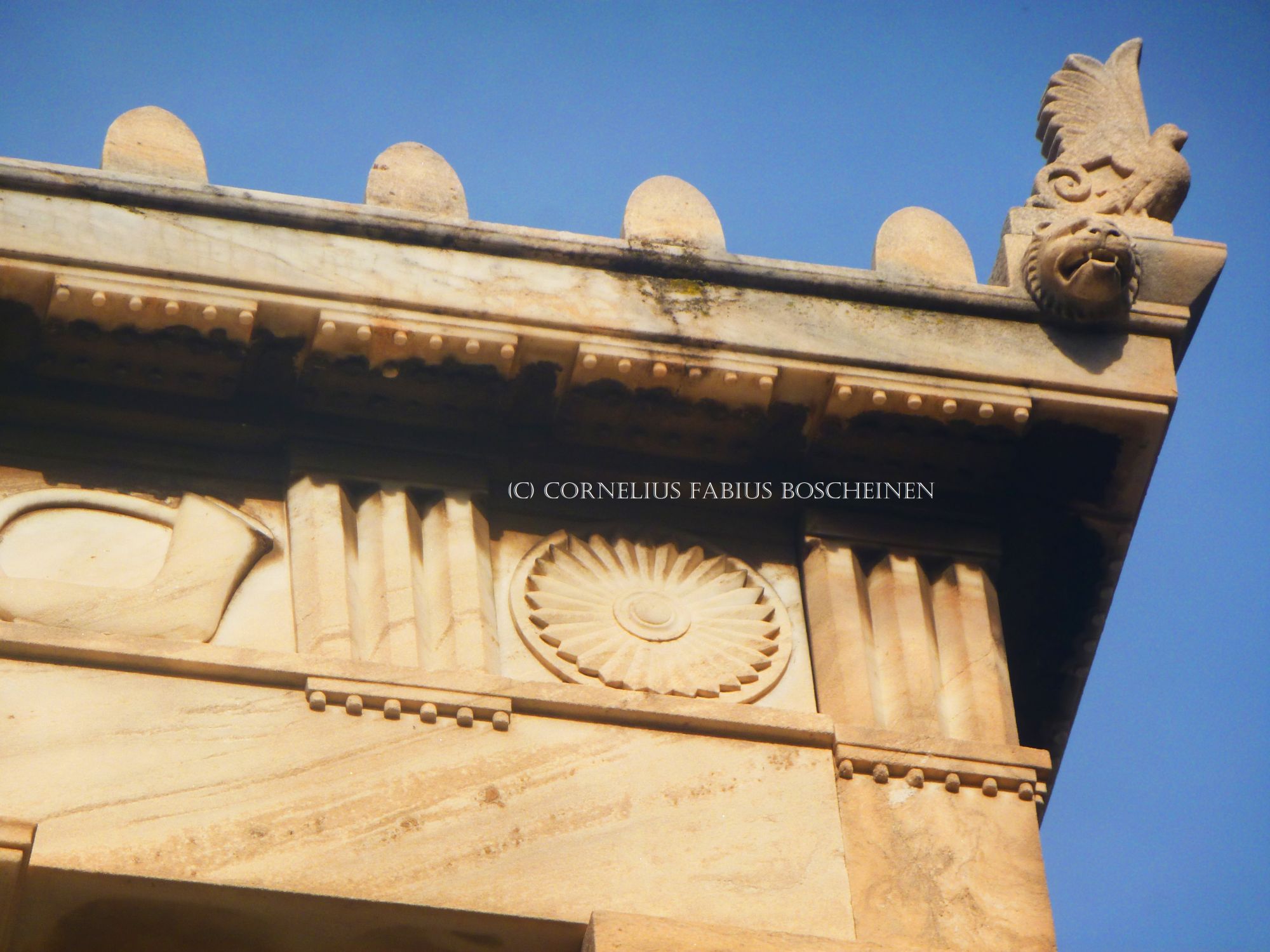 Das Schliemann Mausoleum in Athen.