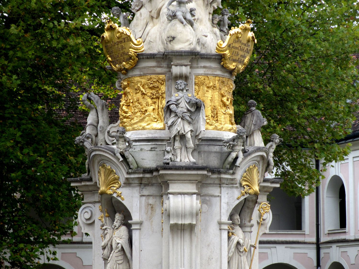 Detail Dreifaltigkeitssäule, Stift Heiligenkreuz
