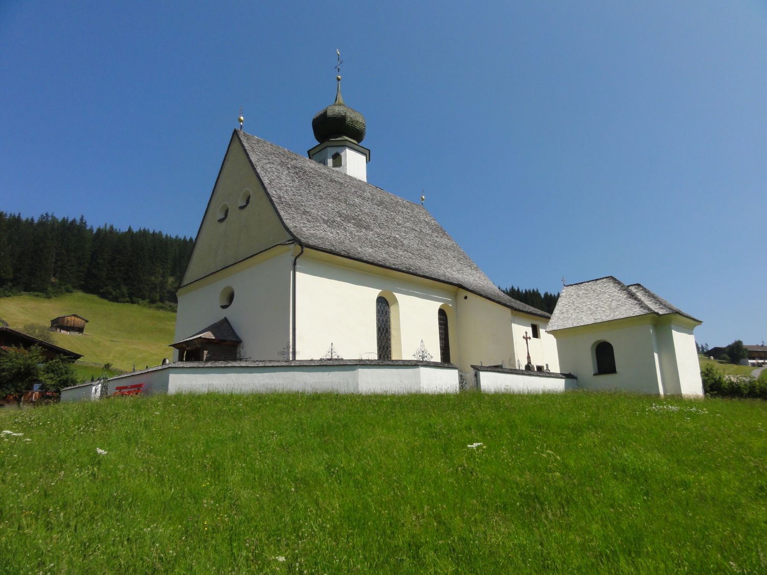 Die Kirche von Thierbach (Tirol, Wildschönau)
