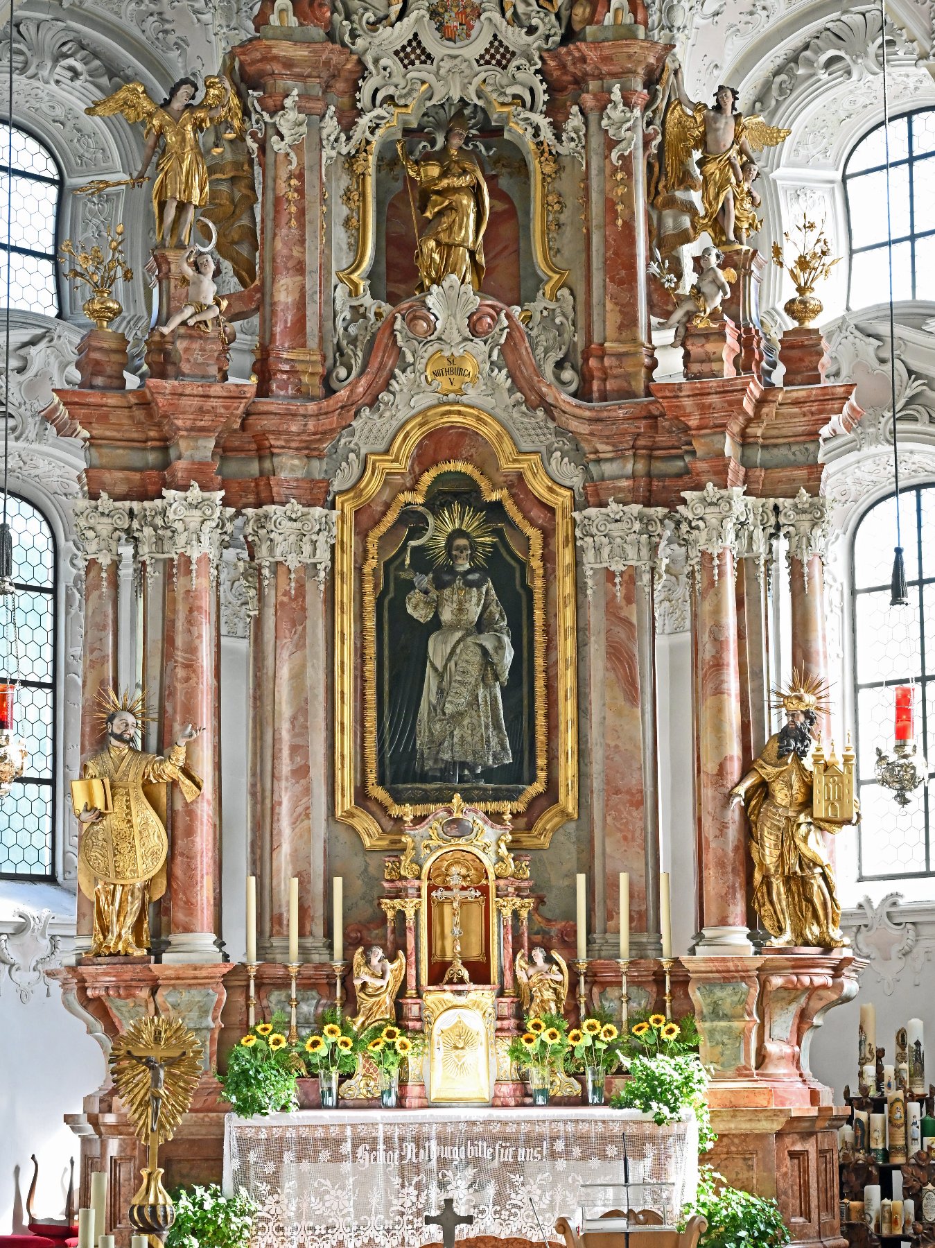 Eben, Kirche