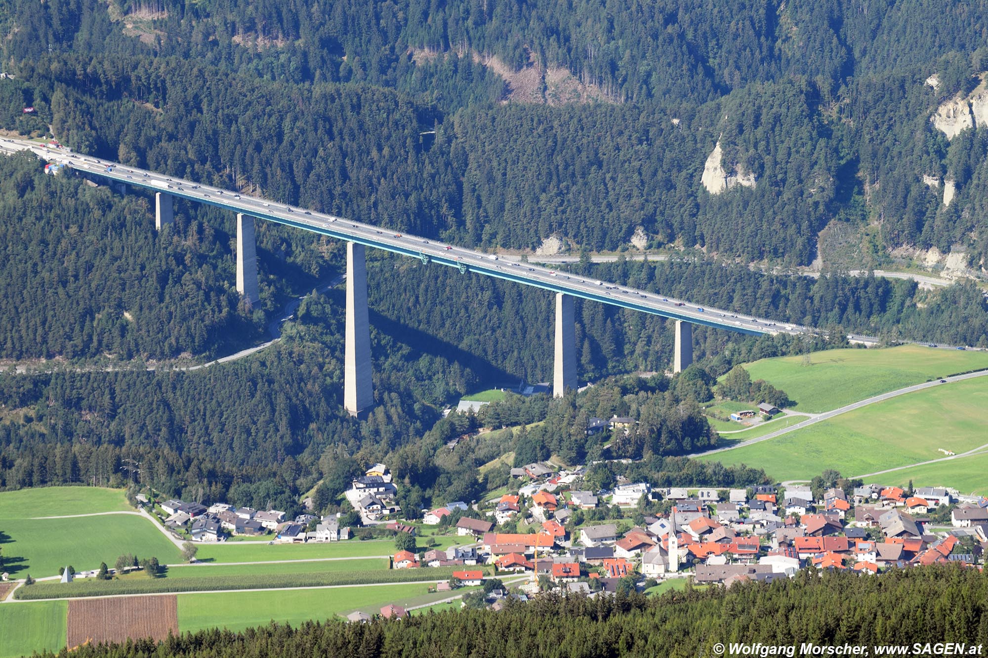 Europabrücke vom Patscherkofel aus gesehen