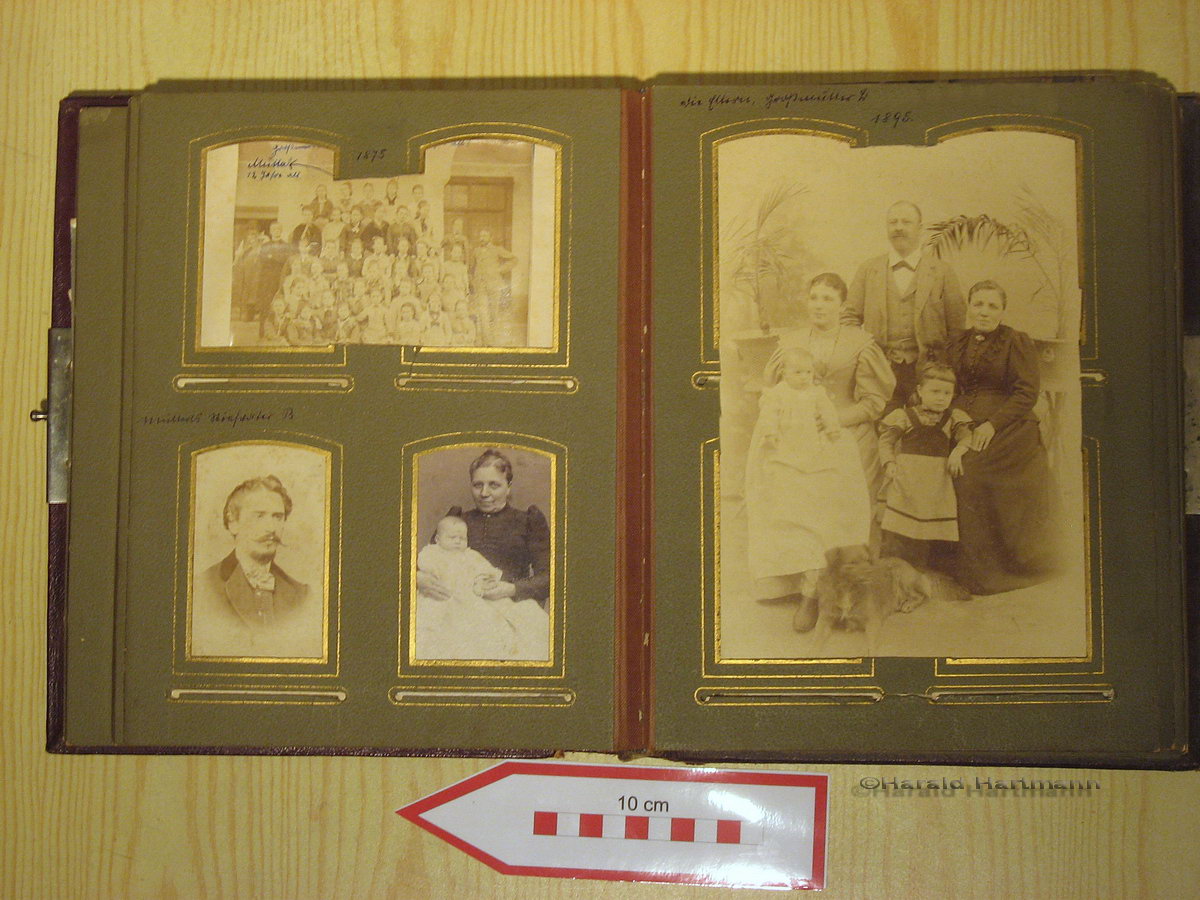 Familienalbum um 1890