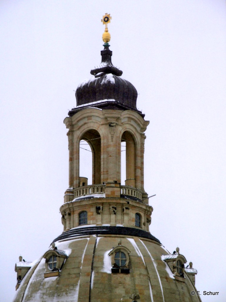 Frauenkirche - Laterne mit Turmkreuz