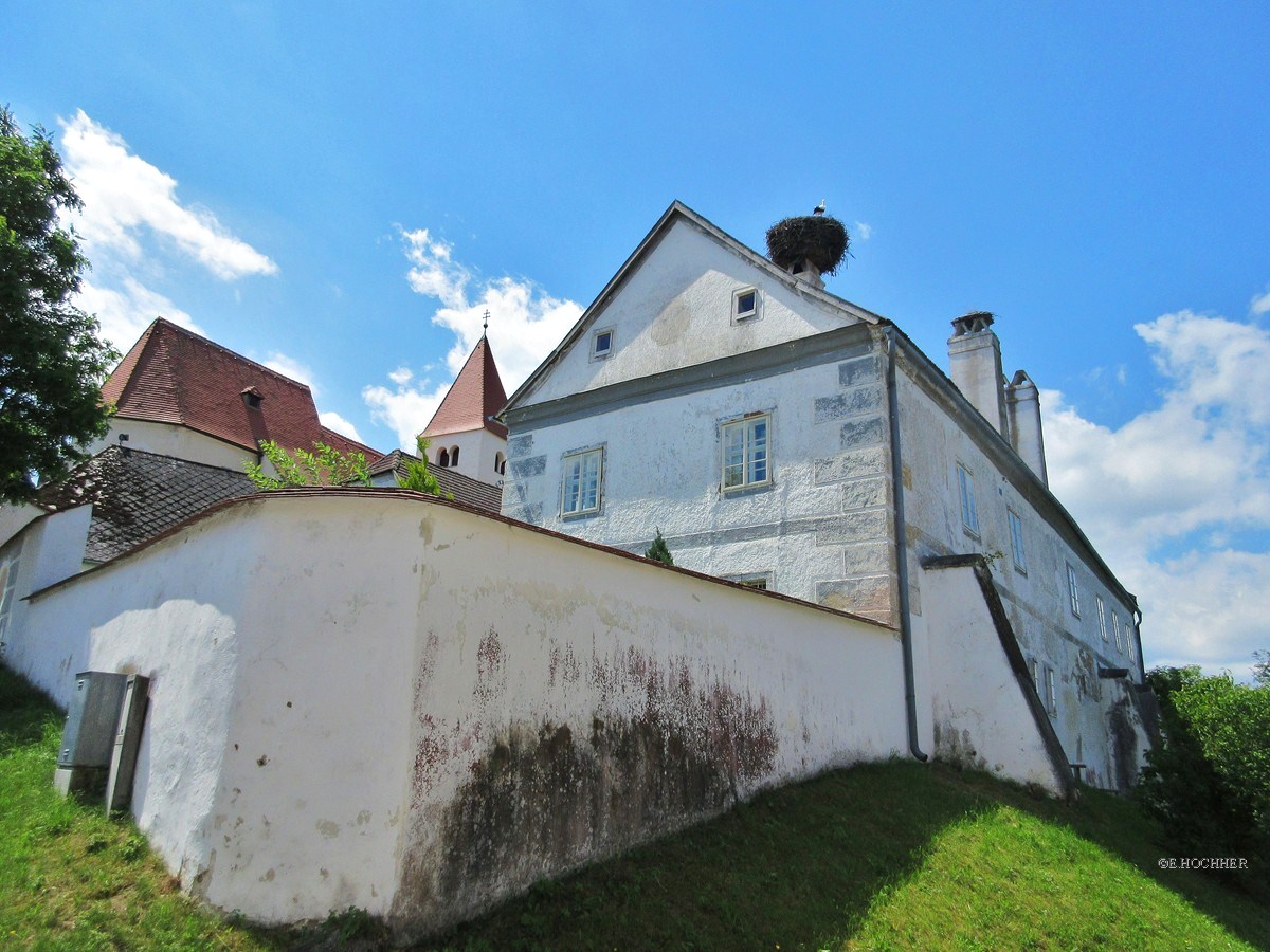 Friedersbacher Wehrkirchenanlage-Pfarrhof