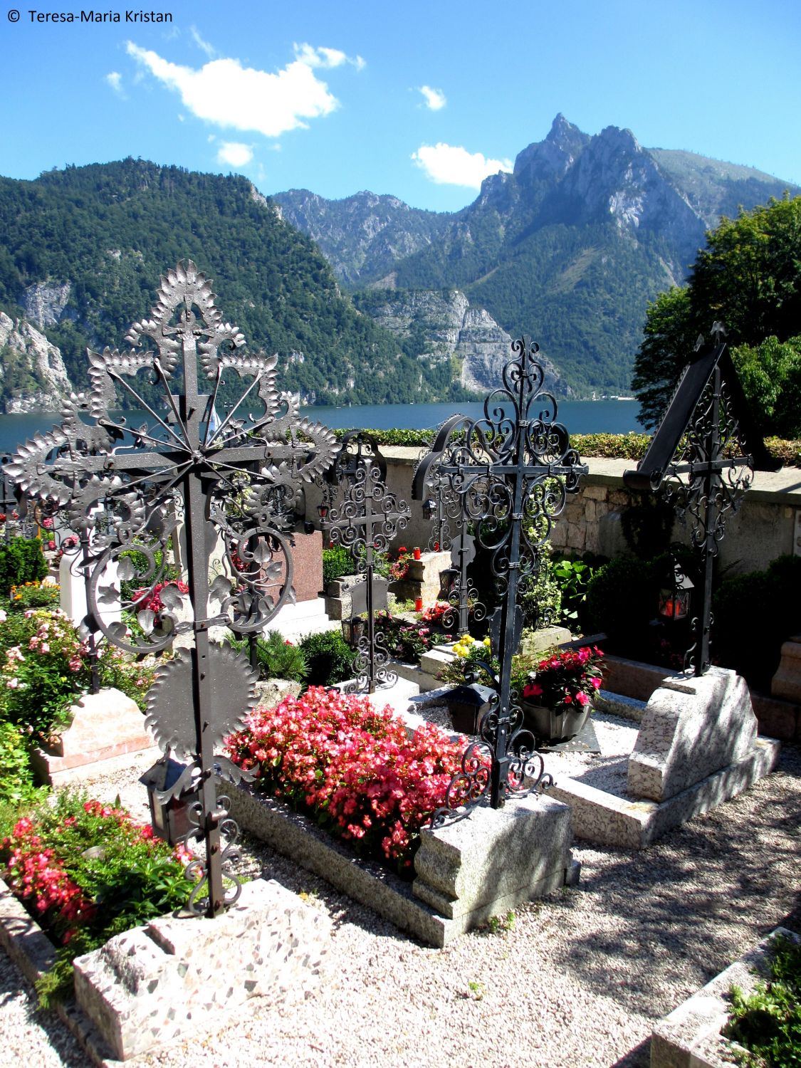 Friedhof bei der Pfarrkirche Traunkirchen