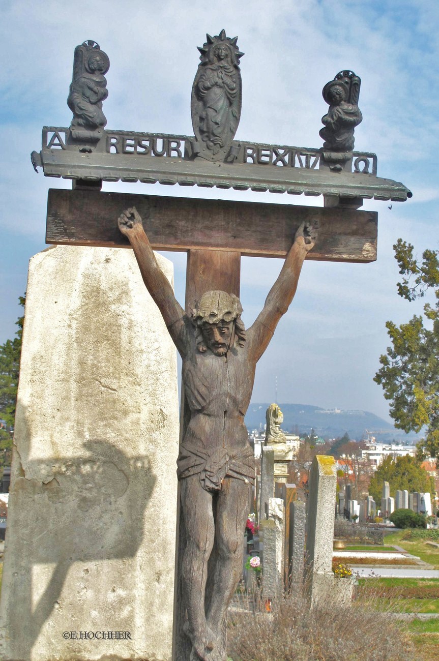 Friedhofs-Kreuz