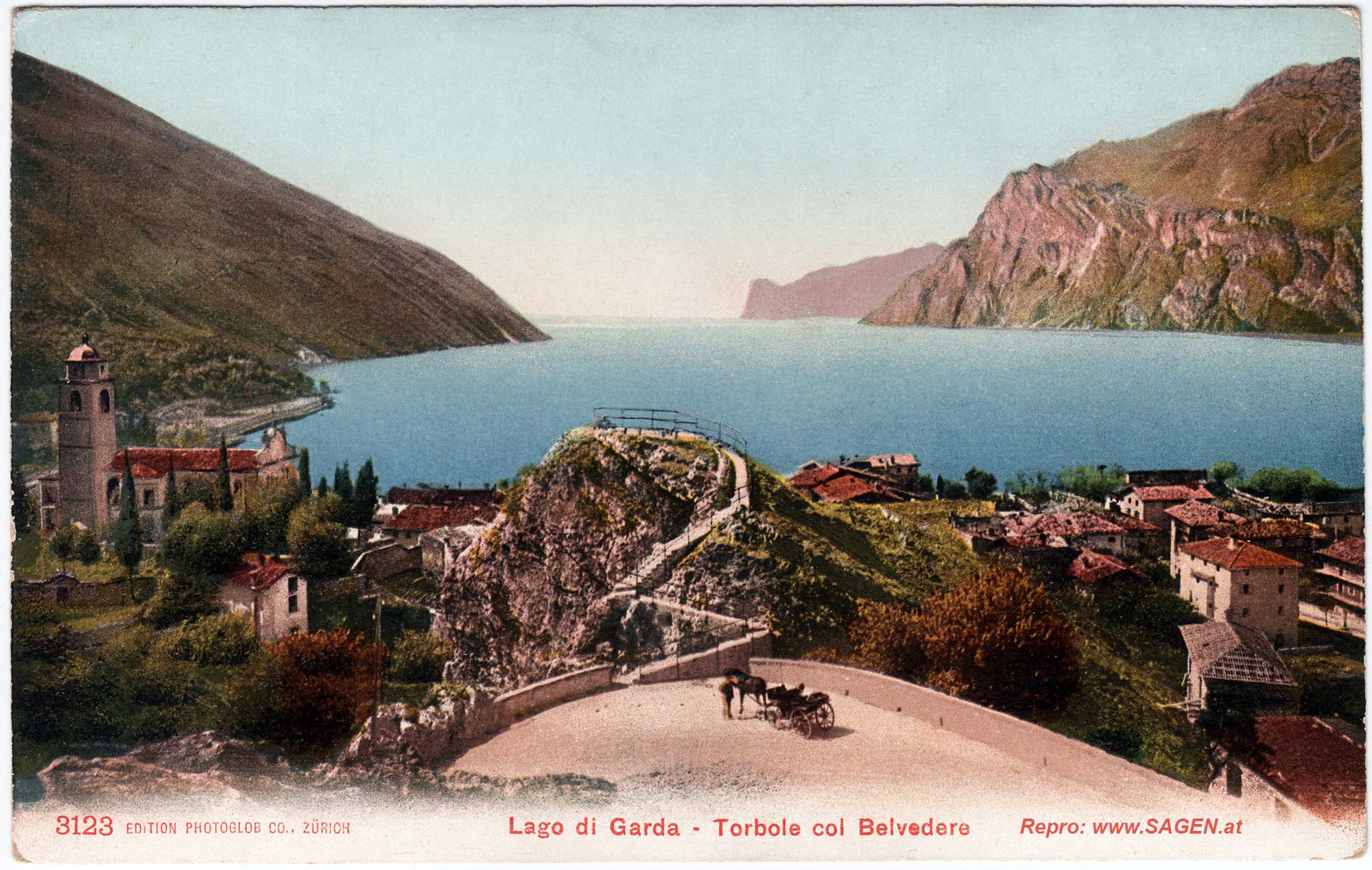 Gardasee, Torbole mit dem Belvedere