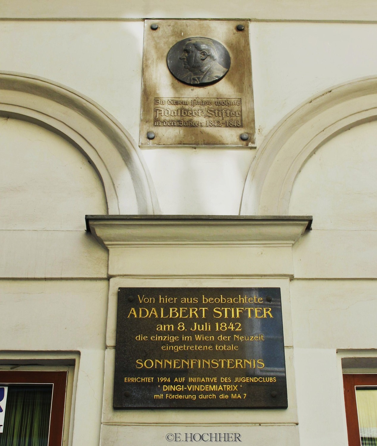 Gedenktafeln Sonnenfinsternis Seitenstättengasse, Wien-Innere Stadt