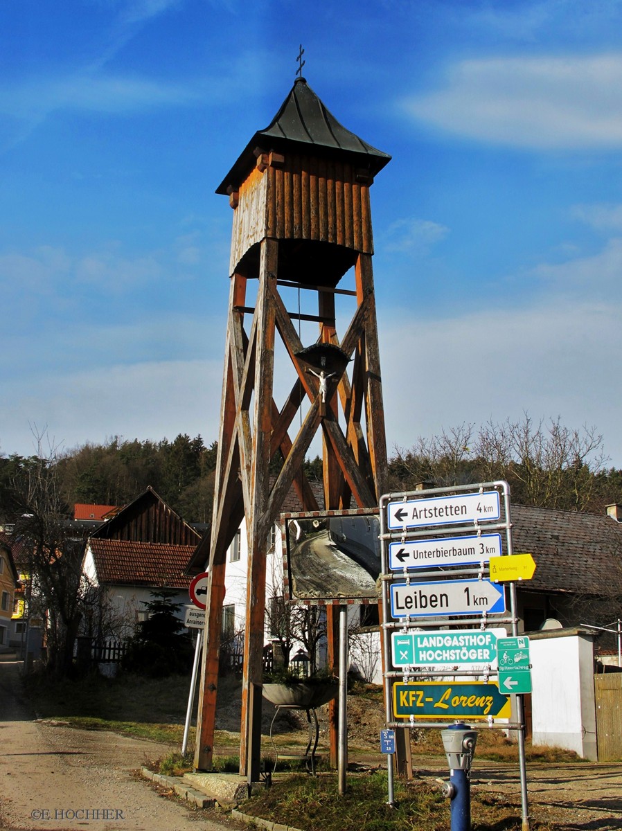 Glockenturm Losau