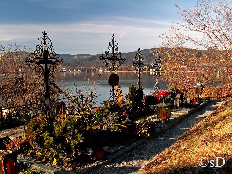 Gräber oberhalb Wörthersee