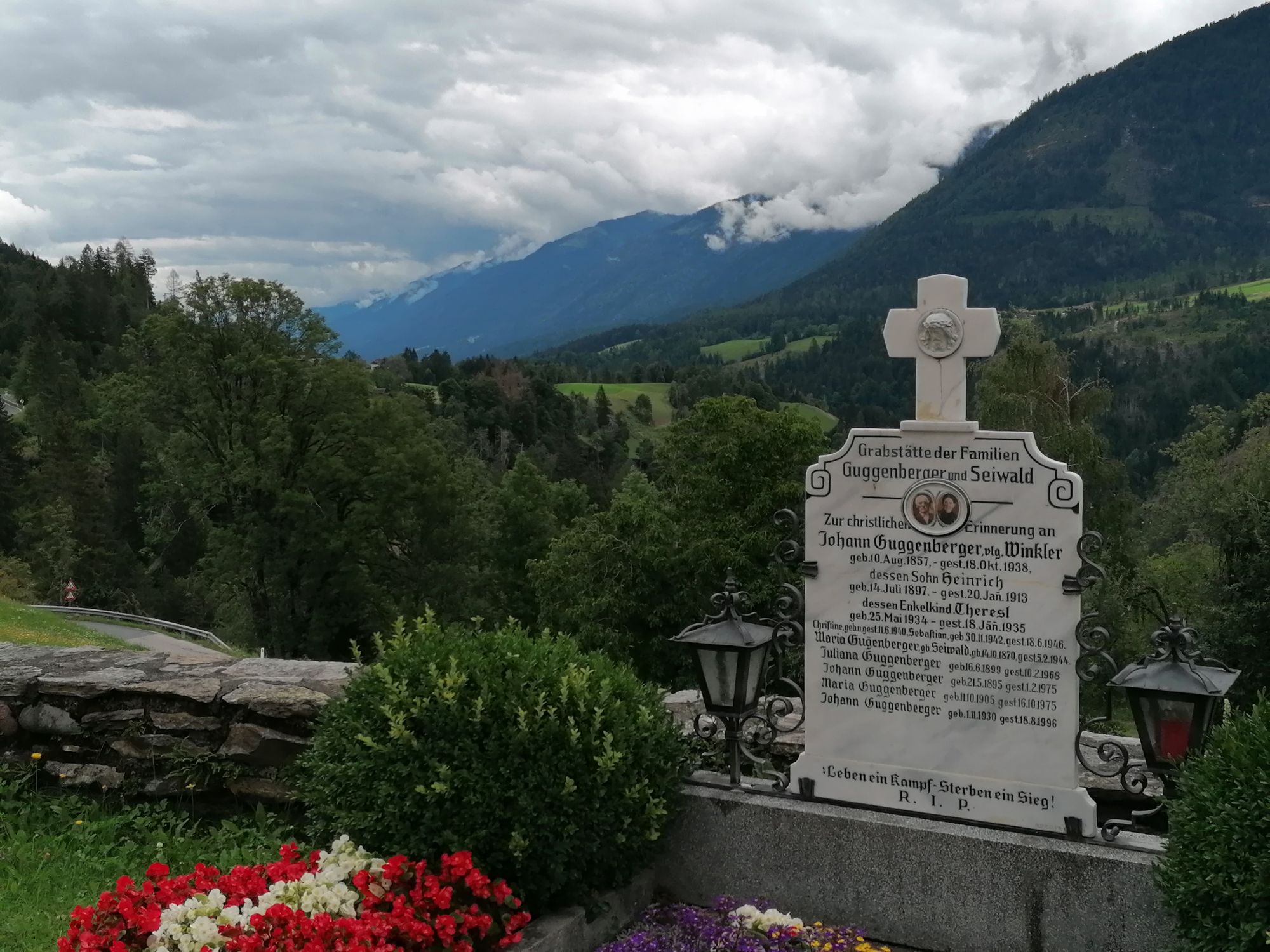 Grabinschrift in Osttirol