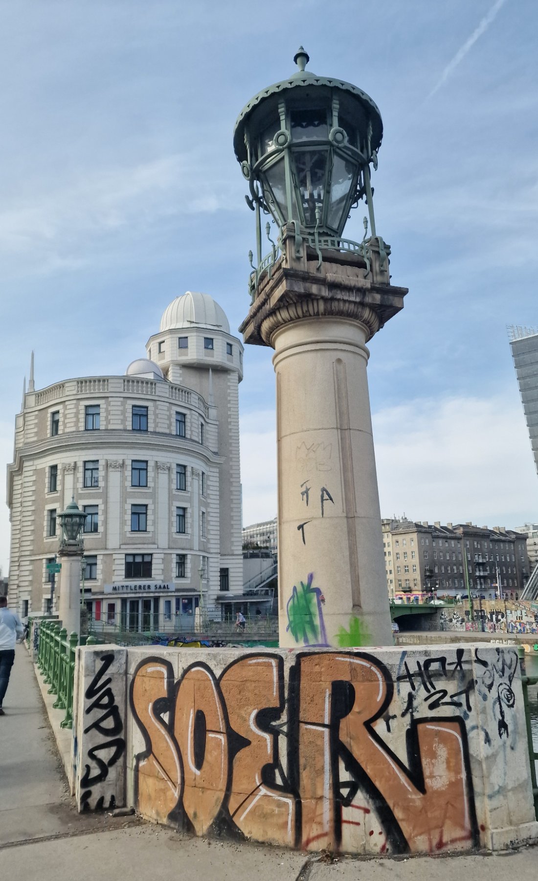 Graffiti bei der Urania, Wien