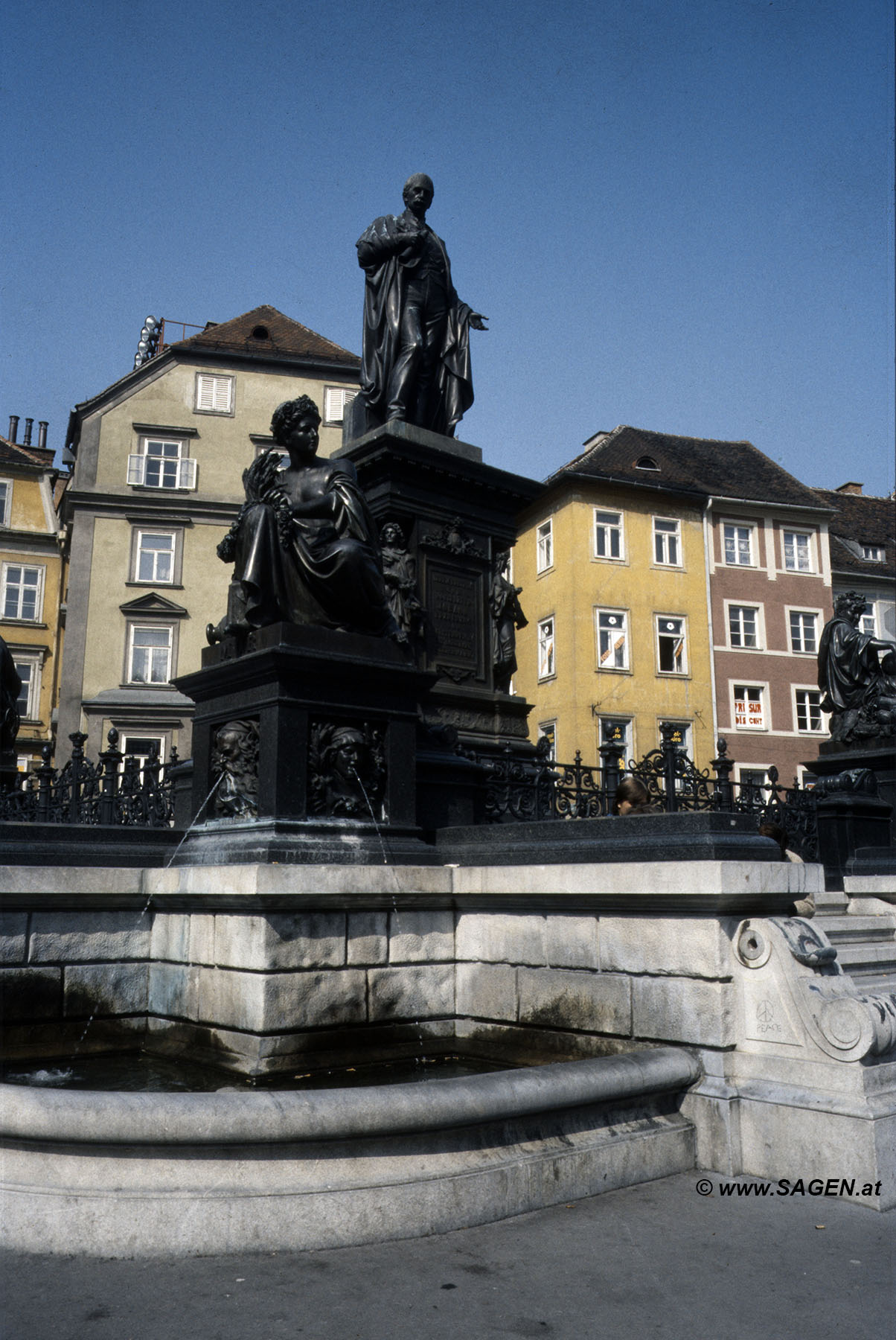 Graz Hauptplatz Erzherzog-Johann-Brunnen