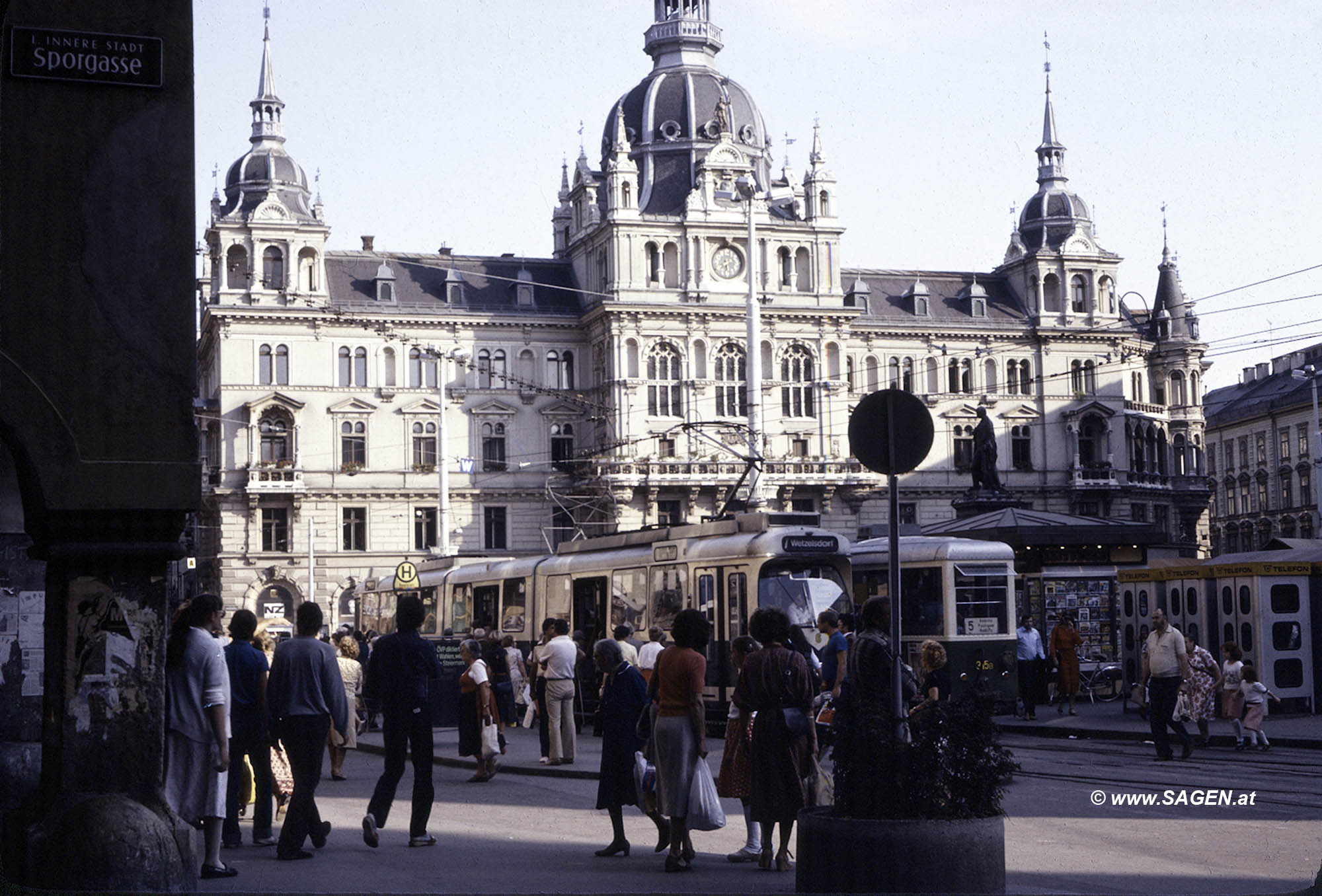 Graz Hauptplatz Rathaus