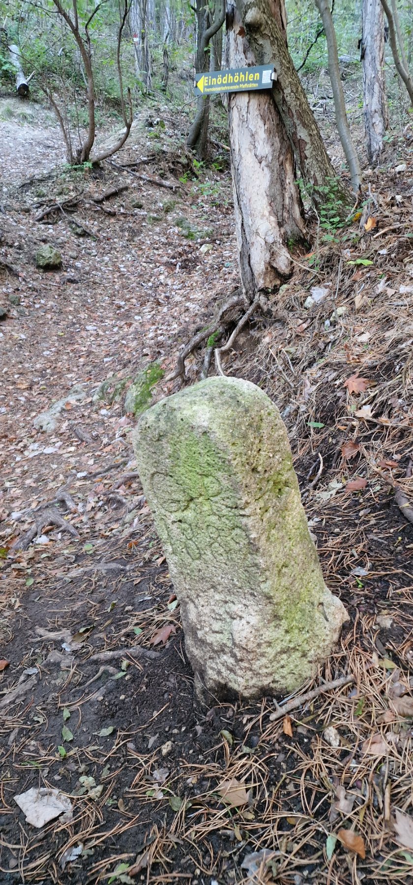 Grenzstein in Pfaffstätten