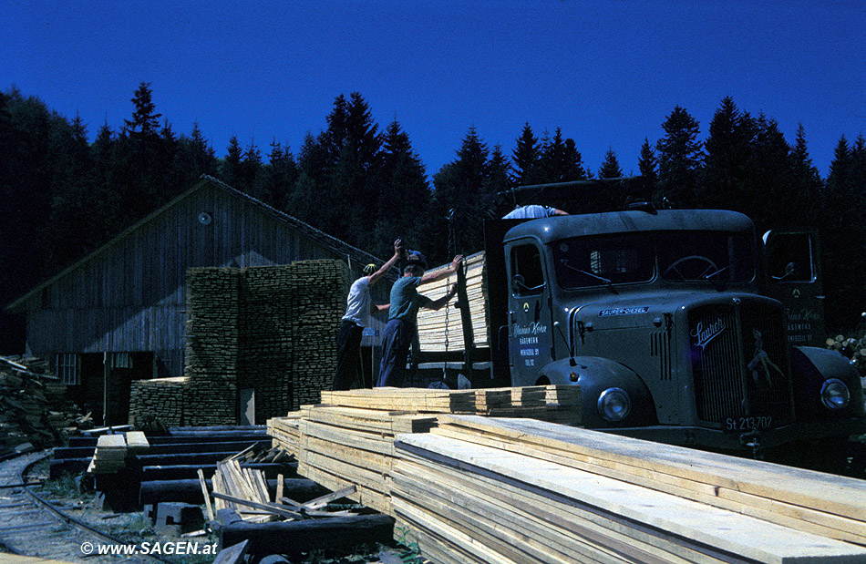 Holzarbeit
