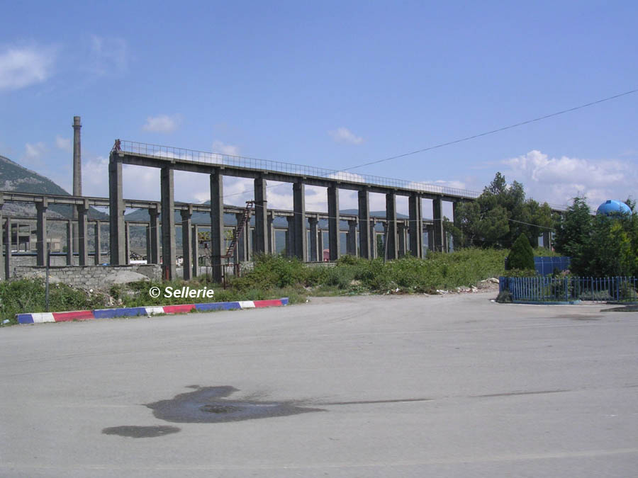 Industrieruine in Albanien